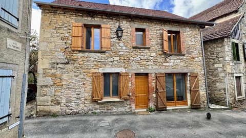 Maison de Bourg - 3 ch - refait à neuf