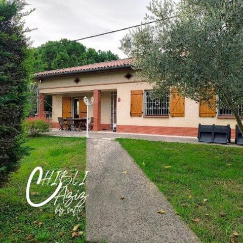 Venez découvrir cette charmante maison de plain-pied offrant 120 m² habitables, située dans un environnement calme et spacieux, idéale pour une famille ou pour les amateurs de grands espaces. Surface habitable : 120 m² Terrain : 2 100 m² 3 c...