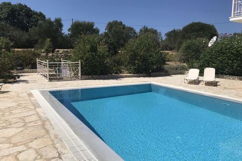 Villa Kamaria, newly built in 2016, is a luxury villa with private pool, three terraces and is located in a beautiful olive grove, in the middle of Natura 2000 in a valley with stunning views and complete serenity. The terrace offers stunning views o...