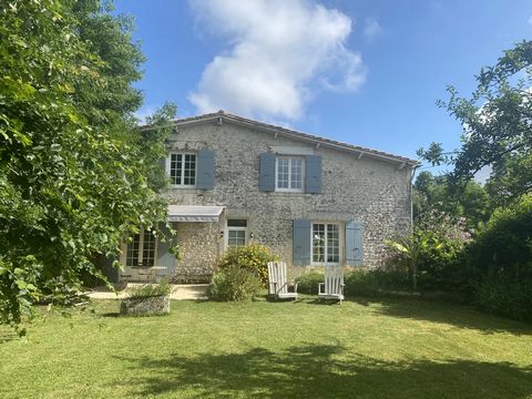 This tastefully renovated Charentaise house with a south facing garden is nestled in a hamlet. Situated 10K by car from the coast it comprises on the ground floor: a dining kitchen, a living room, a bedroom, an office room, and shower room with toile...