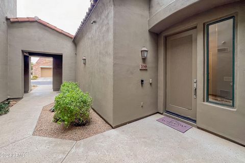 Located in the incredible community of Grayhawk in beautiful North Scottsdale, this home has a bright and airy open floorplan. The home includes a master suite and bath with double sinks and plenty of closet space. Equipped with a total of 3 bedrooms...