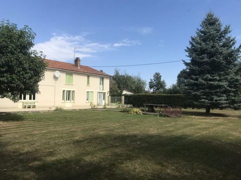 An absolute must see property. Conveniently situated close to the town of Bussiere Poitevine, with all it's local amenities in a quiet hamlet. It has been fully renovated with taste and style. The property is presented in excellent condition and offe...
