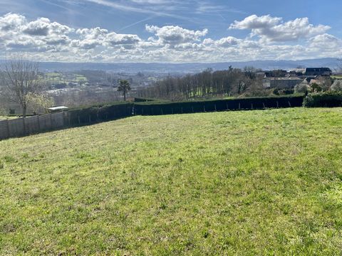 Pretty building land offering about 1950 m2 Very clear and dominant view in a small quiet hamlet Bounded land with all networks nearby.