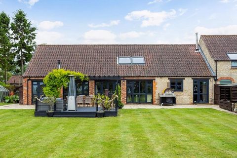 This impressive barn conversion with equestrian facilities enjoys an idyllic rural gated position on the outskirts of Ashby De La Launde. The home offers a versatile interior, ideal for multi-generational living, infused with character and exposed fe...
