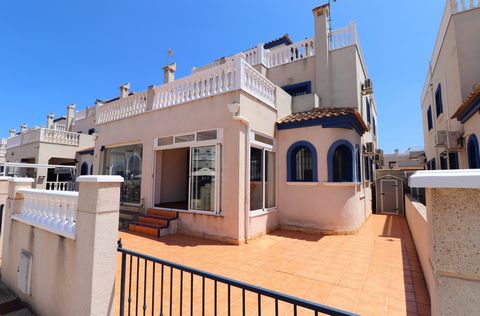 This Three Bedroom Quad Villa in Daya Vieja is located in on the edge of this popular traditional Spanish village, within easy walking distance of the local park chiringuito, plus the many other amenities including the Church and the town square, tow...