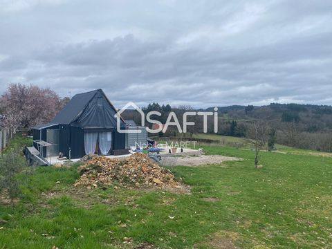I am pleased to offer you an exceptional plot of land of 1486 m², fully buildable and with a valid building permit. Located in a residential area close to all amenities, this land offers breathtaking views, ideal for creating the living environment y...