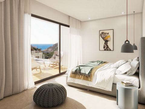 Esta villa, ubicada en un entorno único, en el Residencial Cumbre del Sol, se distribuye en dos plantas. El dormitorio principal ocupa toda la planta superior, otorgando un plus de privacidad. Con su baño propio y una terraza privada, podrás disfruta...