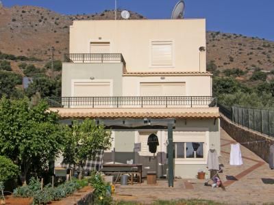 Located in Agios Nikolaos. Large villa in the exclusive area of Elounda. This property is built on a plot of 911sq meters on a slightly sloping area next to the main road to Elounda. The property is fenced and has access to the main road through two ...