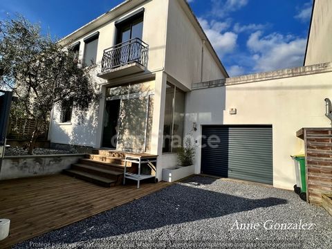 ORLEANS CENTRE, quartier Vauquois-Beaumont, à vendre charmante Maison de ville T5 avec jardin cios et arboré et garage