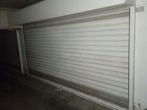 DON'T MISS THIS GREAT OPPORTUNITY! SPACIOUS BOX GARAGE VERY WELL LOCATED IN SILVES CLOSE TO ALL AMENITIES AND SERVICES This garage is very well located close to all amenities and services, shopping centers, schools and restaurants, as well as the Pia...