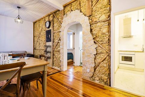 Welcome to the historic heart of Lisbon, where tradition meets modern comfort in this charming one-bedroom apartment in Alfama. With an area of 40 m2, this space offers a cozy and authentic atmosphere, perfect for those looking to experience the true...