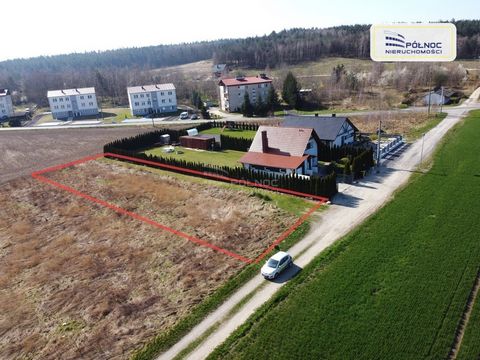 Północ Nieruchomości O/Bolesławiec offers for sale a developed building plot in Okmiany, Chojnów Municipality OFFER DETAILS: - The offer is for a plot of land with an area of 1200 m2. - The plot is located 1 km from the exit from the national road 94...
