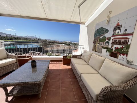 Référence: 04086. Penthouse en vente, Magnolia Golf Resort, Costa Adeje (La Caleta), Tenerife, 2 Chambres, 100 m², 750.000 €