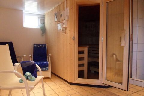 Cozy, newly renovated holiday apartment with a terrace directly on the fine sandy Baltic Sea beach including swimming pool, parking space and WiFi.