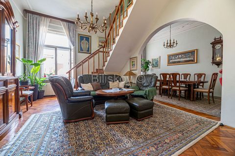www.biliskov.com  ID: 14242 Donji grad, Petrinjska street Five-room two-story apartment with an area of 136.75 m2 on the 2nd and 3rd floor of a residential building built in 1930. The building has a green sticker and the renovation of the facade and ...