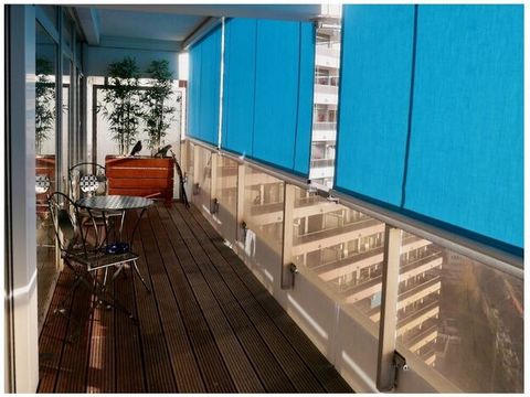 This holiday apartment is a fully furnished apartment with a sun terrace in downtown Cologne. The apartment is on the 27th floor of the University Center; Cologne. Children should not play on the terrace unsupervised!