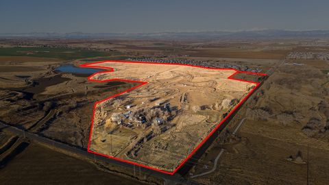 Leahy Family Farm consists of 91 +/- acres that currently operates as a motocross track. Located conveniently between Johnstown and Milliken, this parcel offers incredible development potential. Milliken, Colorado is located in Weld County which is o...