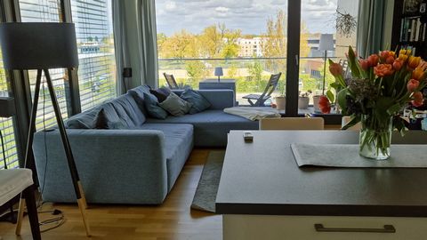 The apartment is on the 5th floor of a beautiful apartment building directly at Volkspark Potsdam. Tram & bus are 3 minutes walk. removed. It takes about 15 minutes by train to Potsdam main station. E-scooters are also available near the house. A par...