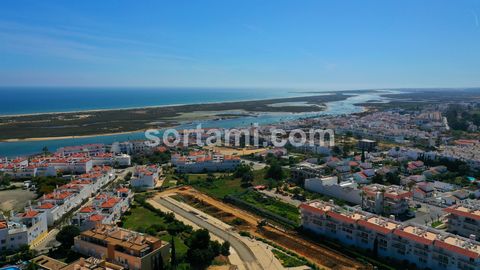 Luxurious two bedroom apartment in the new Fortaleza Residence development, in Cabanas de Tavira! Fortaleza Residence is the new development in Cabanas de Tavira and is a dream come true for anyone looking for a unique and privileged lifestyle. Locat...