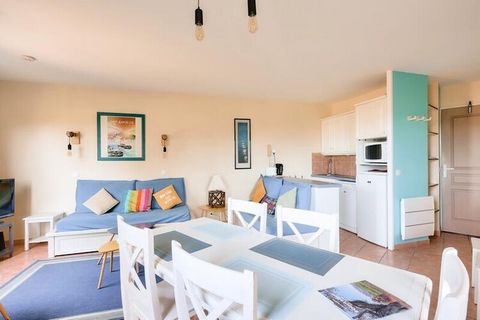 Il residence Maeva Home, situato su più di 15 ettari tra Saint-Raphael e Saint-Tropez, offre un rifugio bello e tranquillo, a pochi chilometri dalle spiagge di Sainte Maxime e Issambres. Un sentiero pedonale consente un facile accesso alle spiagge, m...