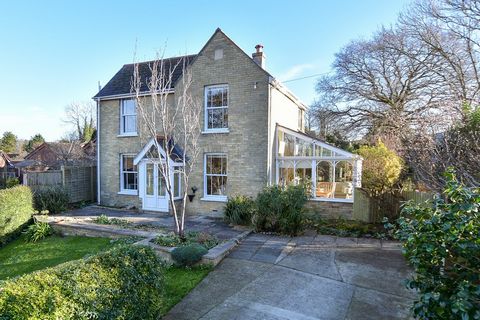 Originally built circa 1880 as a gardener’s cottage as part of the Stone Pitts estate, this charming property has undergone numerous extensions and improvements over recent years by the current owners, resulting in this stunning, three-bedroom home. ...