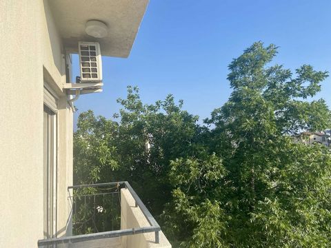 A spacious apartment is available for sale on the 2nd floor in Germasogeia, covering a total area of 100 sq.m. Built in 1996, this property features 2 bedrooms, 1 bathroom, and 1 WC, along with a well-designed kitchen and a comfortable living room. A...