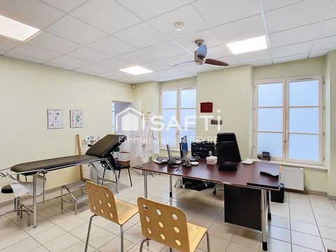 A Noyon Oise en centre Ville Historique Local pour cabinet médical, profession libérale ou bureaux, offrant une très bonne rentabilité dans un secteur attractif. Ce bien se compose de quatre locaux distincts permettant une organisation fonctionnelle,...