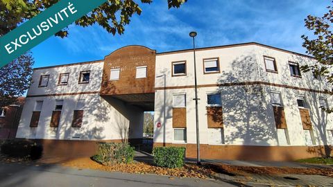 Studio meublé en très bon état, vendu loué 325 € HC, locataire stable et sure !