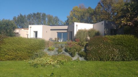 maison moderne à toit plat