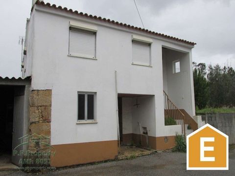 3 Bedroom stone property with outbuildings between Poiares and Arganil Detached 3 Bedroom stone house with adegas and 2 outbuildings and great views near the river in Ponte da Mucela near Arganil. This stone property has so much space, the rooms are ...