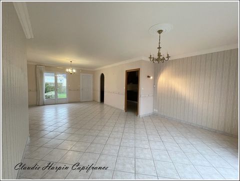 Dpt Deux Sèvres (79), à vendre ALLONNE maison P5 de plain-pied, 102 m², garage - terrain 721 m²
