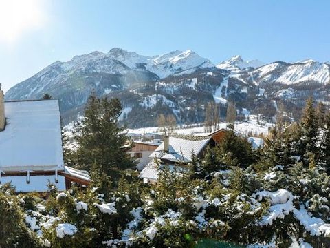 05220 LE MONETIER LES BAINS - RESIDENCE VIOLAINE - MOUNTAIN VIEW In a luxury residence at the entrance to the village of Monetier les Bains, come and discover the Violaine residence, a former hotel rehabilitated into a residence offering para-hotel s...