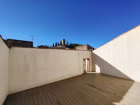 EXCLUSIVITY, CESSENON SUR ORB, Winegrower in 3 faces, R+2 of 142 m2+ magnificent convertible attic with Tropézienne of about 50m2. A huge potential and charm for this renovation project (Work to be done: Electricity, ceilings, painting, heating, kitc...