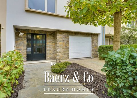 Welcome to your dream home, a beautifully renovated townhouse nestled in the heart of Limpertsberg, Luxembourg City's most coveted neighborhood. This charming residence is situated in a delightful area adorned with lush greenery, creating a serene an...