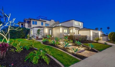 Stunning, turnkey beauty with killer views in North PB! This gorgeous 3br/2.5ba home on a corner lot features a gourmet kitchen w/stone counters, internet cafe appliances w/built in beverage center & air fryer, open concept living, multiple view deck...