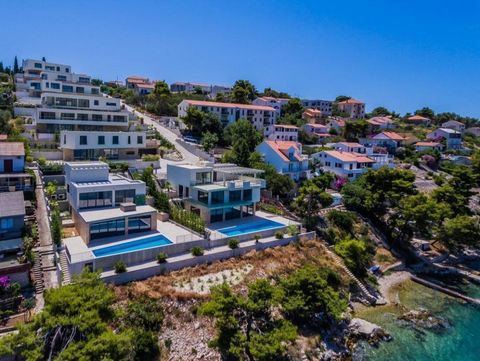 Amazing new modern villa in a fascinating condominium completed in 2021 on Ciovo! It is on top of the slope with wonderful sea views, views of Trogir and Seget! One of eight bright contemporary villas with swimming pools. It is top villa cca. 120 met...