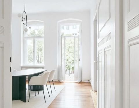 Address: Tegeler Weg 104 10589 Berlin Property description Fulfill the dream of owning your own home: 1-room apartment in a Charlottenburg old building Building Ideal conditions for a promising investment in the City West? Tegeler Weg 104 has them! F...