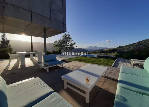 Contemporary 3 bed villa in Puerto de Ojen, that enjoys incredible panoramic views of the sea and mountains, the villa is part of what was a rural farm of 39,800m, designed as a home and studio by Jaime Garcia it is located in a protected natural env...