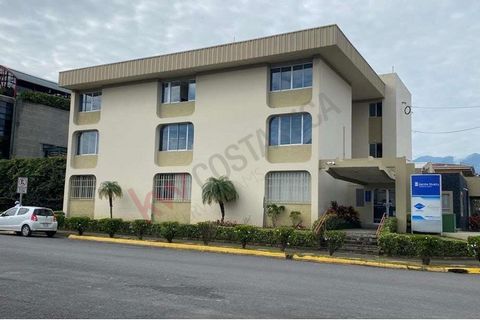 An excellent three-story property, conveniently located between the main cities of Costa Rica: San José, Alajuela and Heredia. Excellent capital gain due to large private and public sector investments. In the public sector everything related to the c...