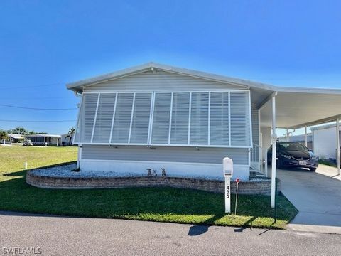 This home is fully furnished and has 2 Bedrooms and 2 full baths. New Bahama shutters and front windows were added in 2020. A new air conditioner was installed in 2021. The home offers an open floor plan and a spacious kitchen and living room. Old Br...