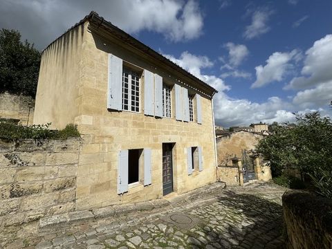 Summary This amazing property is situated in the centre of St Emilion, a picturesque medieval town located in the Bordeaux wine region of France. It's renowned for its world-class wines, rich history, and stunning architecture. The house would be sui...