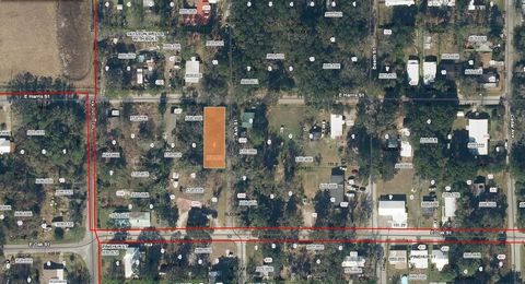 A VACANT LOT IN PALATKA IN PUTNAM COUNTY!!!