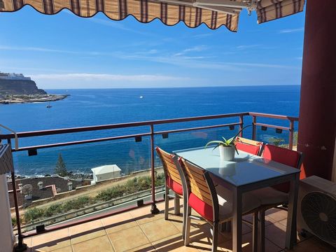 Beautiful apartment 5 minutes from the beach for sale in the town of Playa de Cura, MogÃ¡n. Located on the third floor of a luxurious complex with a panoramic elevator. The house has 75mÂ² and consists of 2 large bedrooms, living room with sea views,...