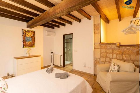 Finca Rural Art 9 is located in Ses Salines, in the south of Mallorca. From here you can enjoy breathtaking views of the island of Cabrera. The bastide, located on private and fully fenced land of 2000m2. Elegantly furnished, with views of the sea an...