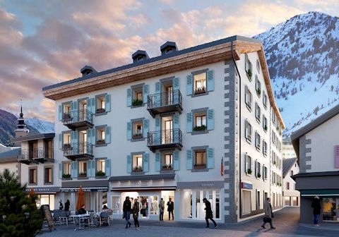 In the heart of Chamonix, in a former Belle Époque hotel, which will be completely renovated we offer you this large duplex apartment, with a surface area of 113.77 m² + 21 m² < 1 m 80, vendu en plateau brut. Situé aux 4e et 5e étages de la résidence...