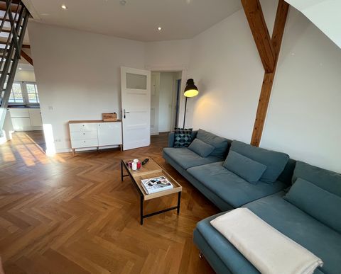 The apartment is located in a mansion from 1908 with a big green property. The third floor was totally reconstructed in 2016. the apartment has got 83qm living space with additional 25qm floor space, which looks quite bigger due to open room concept ...