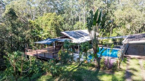 This breath-taking property offers you the perfect blend of privacy, luxury, tranquillity, and nature at its best! As you drive up through the entrance, you'll be greeted by the stunning 9 hectare pristine rainforest, filled with lush greenery and su...