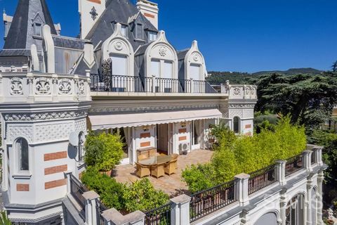 Nizza - Cimiez Entdecken Sie im Herzen des exklusivsten Teils von Cimiez, im legendären Manoir Belgrano, eine erstaunliche 147 m² große bürgerliche Wohnung mit einer 90 m² großen Südterrasse mit Meer- und Gartenblick. Sie werden sofort die geräumigen...