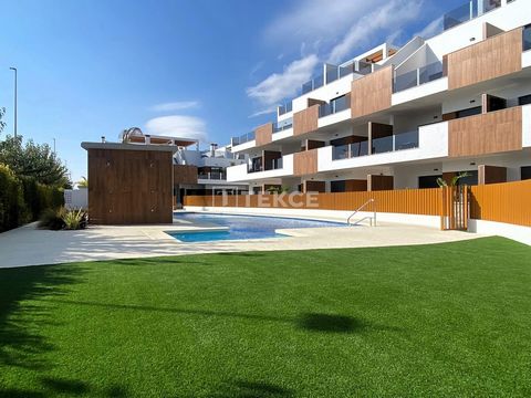 Appartementen met 2 en 3 Slaapkamers in de Buurt van het Strand in Pilar de la Horadada Hedendaagse appartementen in Pilar de la Horadada, Alicante, bieden een perfecte mix van geschiedenis en modern wonen. Pilar de la Horadada heeft een rijke histor...