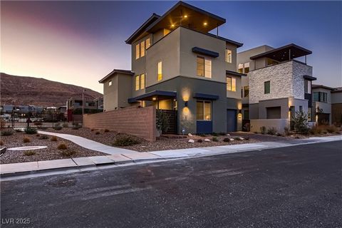 Views, views, & views! Welcome to 6289 Redstone Hills, a modern and meticulously upgraded home located in the South Summerlin area. Spanning 2877 square feet, this stunning residence boasts four spacious bedrooms, each with walk-in closets. The maste...